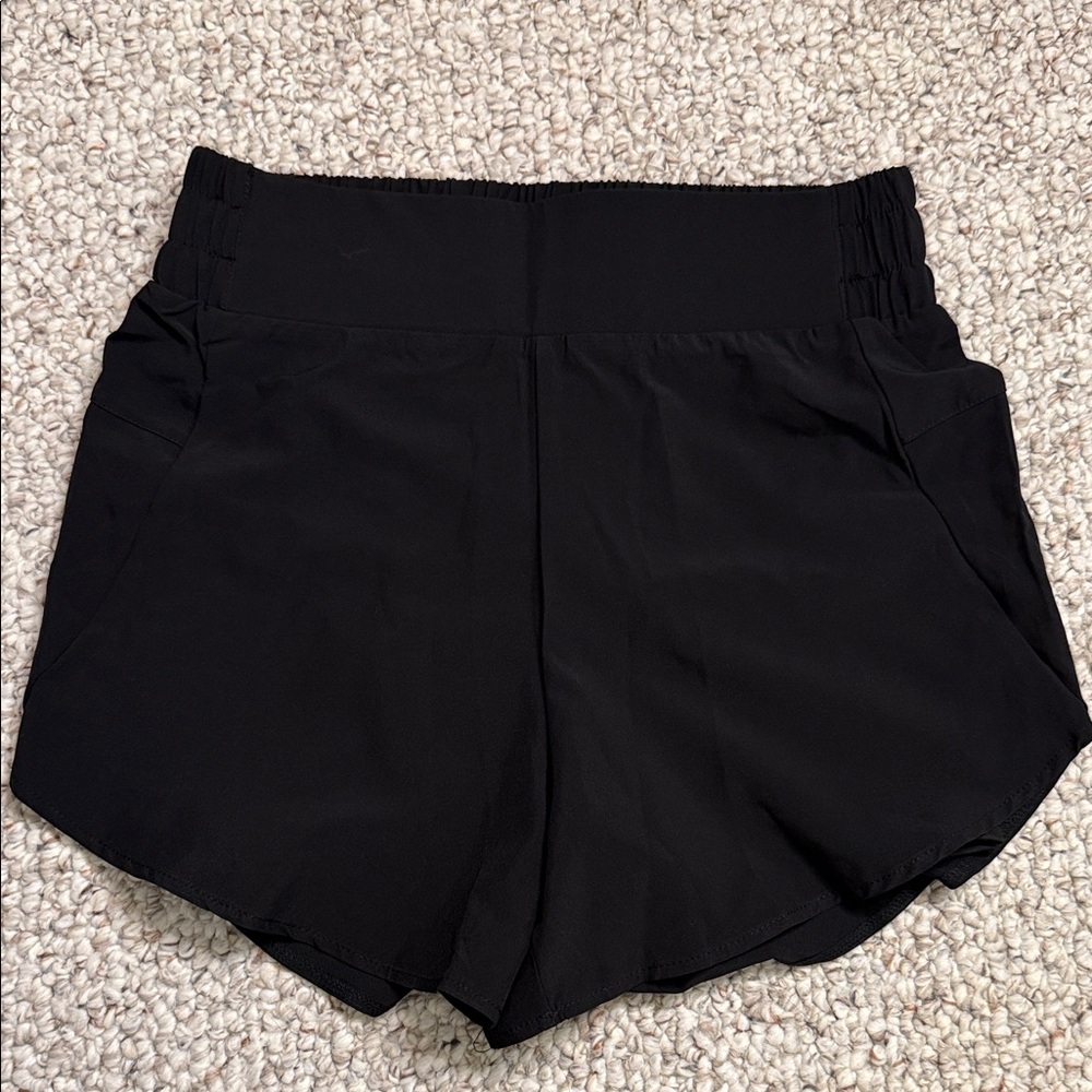 HALARA Women's Athletic Black Shorts